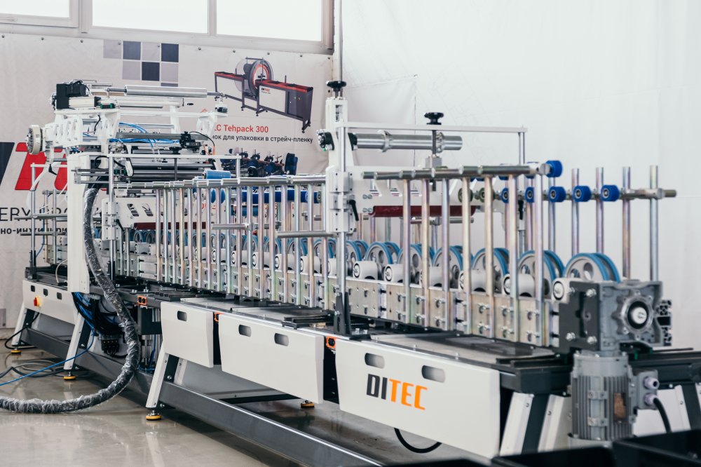 Станок окутывания профильных погонажных изделий DITEC Line 6000/А PUR