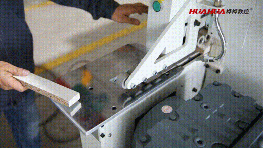 Индустриальный кромкооблицовочный станок HH-790