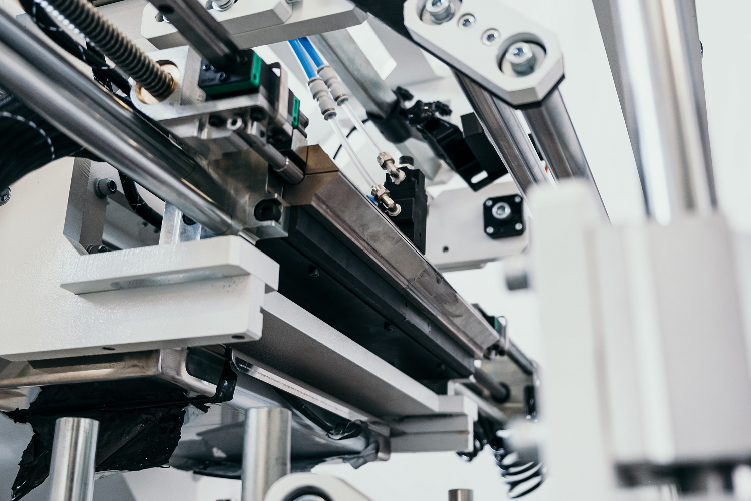 Станок окутывания профильных погонажных изделий DITEC Line 6000/А PUR