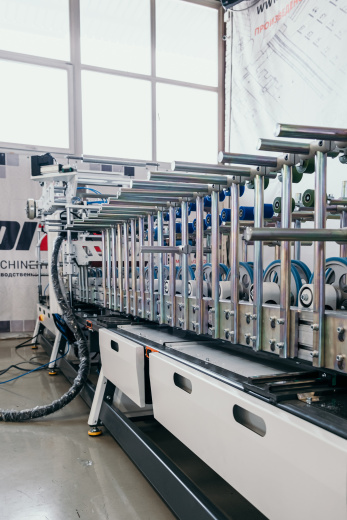 Станок окутывания профильных погонажных изделий DITEC Line 6000/А PUR