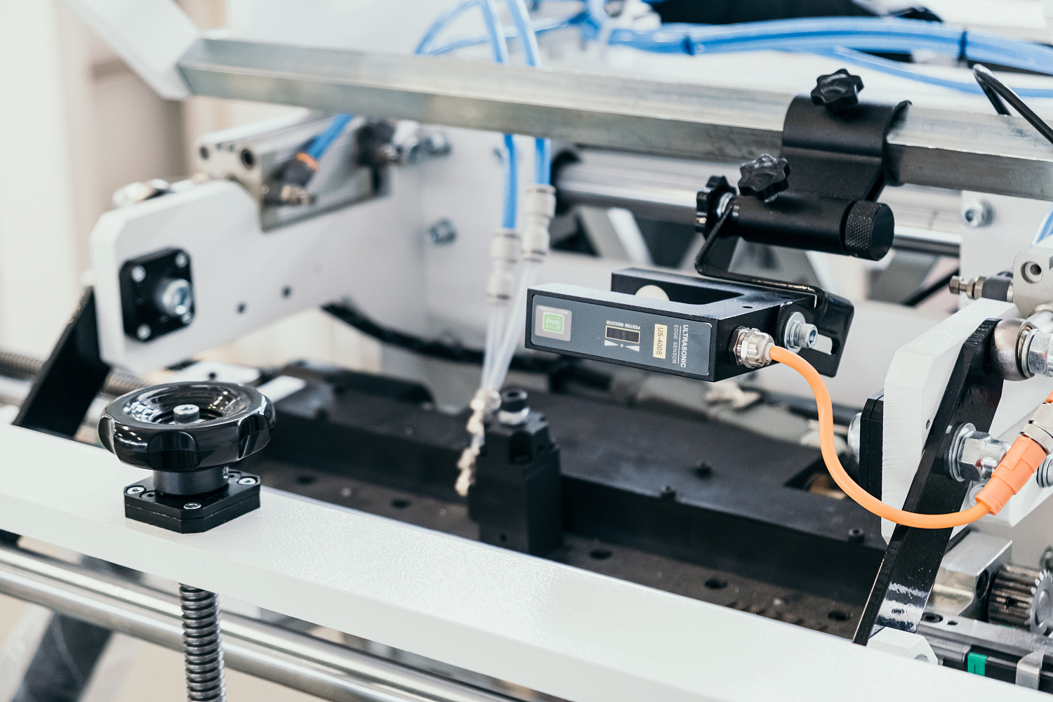 Станок окутывания профильных погонажных изделий DITEC Line 6000/А PUR