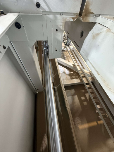 Раскроечный центр HuaHua HP330CL (с задней загрузкой)