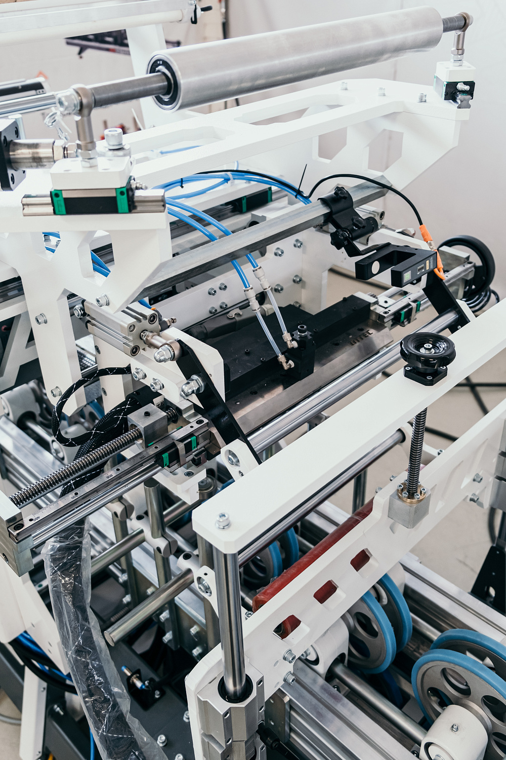 Станок окутывания профильных погонажных изделий DITEC Line 6000/А PUR