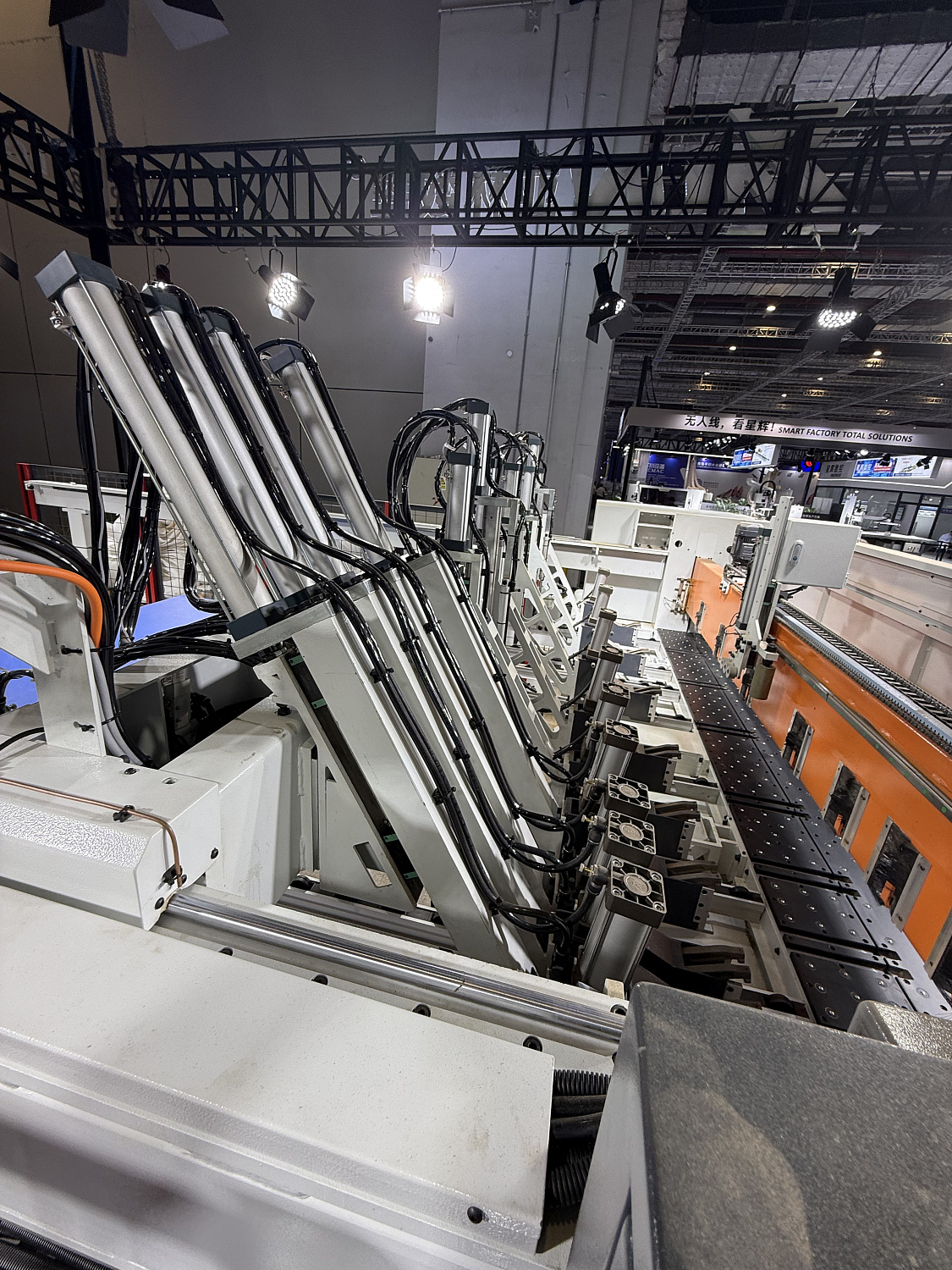 Итоги выставки CIFF 2025 (Шанхай, КНР)